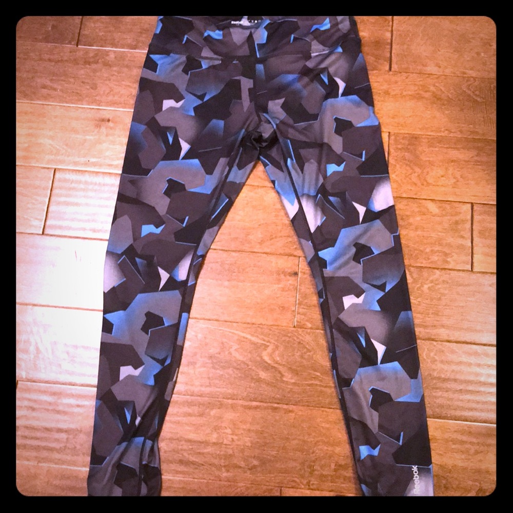 Reebok workout pants, large, high waisted, EUC